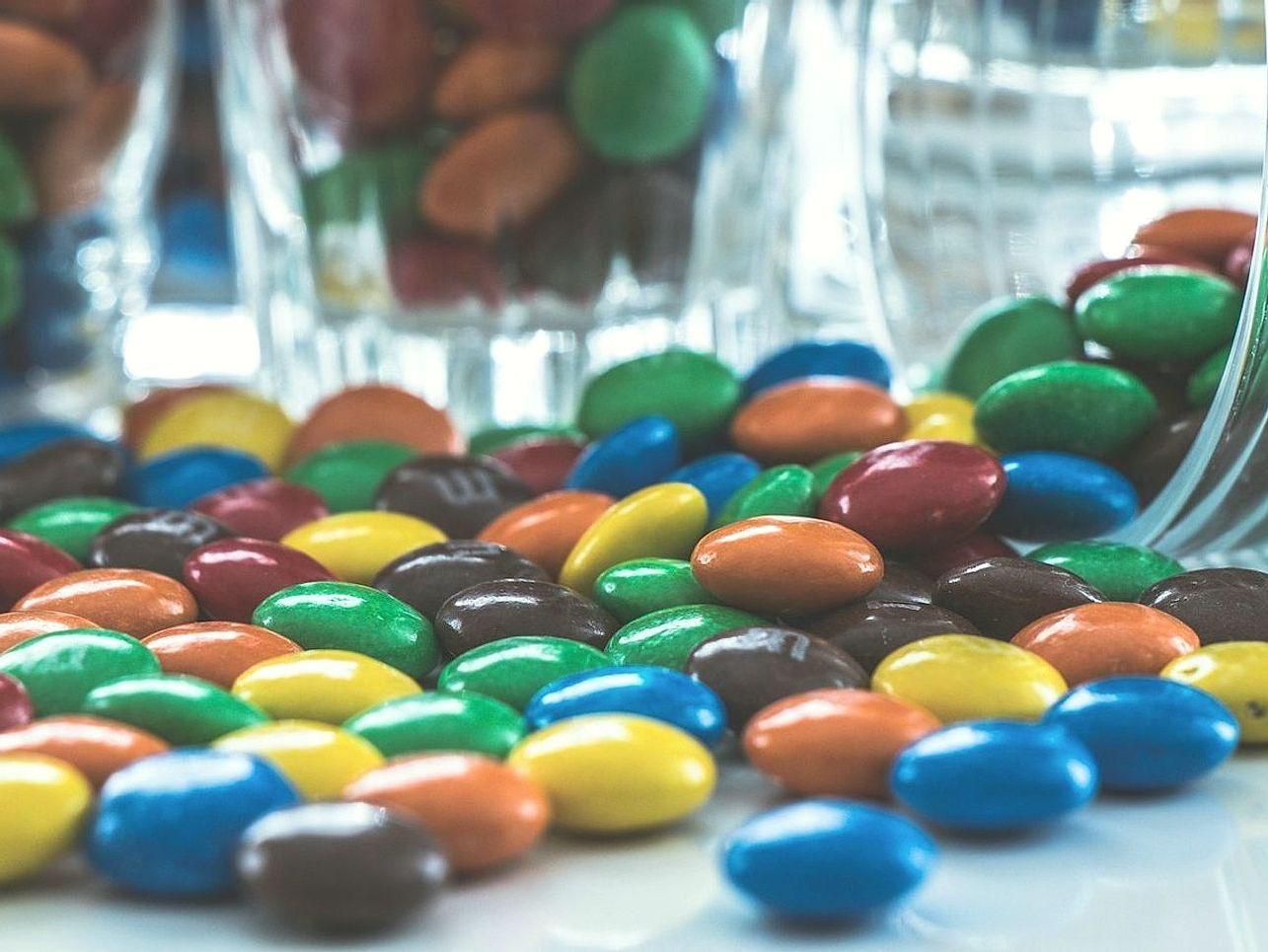 Lollipop ve Gummy Şekerler
